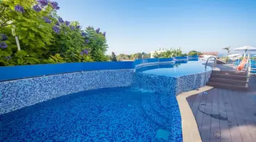 Avlida Hotel