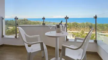 Avlida Hotel