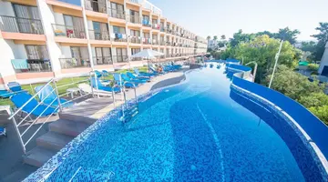 Avlida Hotel