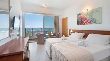 Avlida Hotel