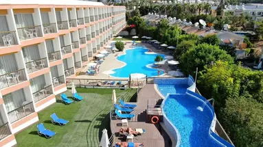 Avlida Hotel