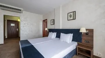 AVLIGA BEACH HOTEL