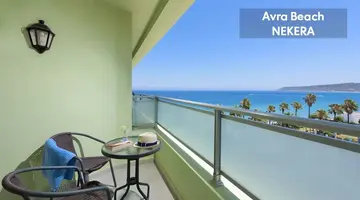 Avra Beach Hotel