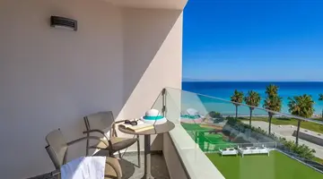 Avra Beach Resort Hotel and Bungalows
