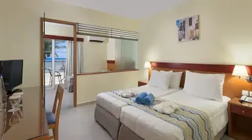 Avra Beach Resort Hotel and Bungalows