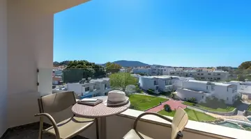 Avra Beach Resort Hotel & Bungalows - Al