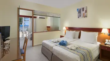 Avra Beach Resort Hotel & Bungalows - Al