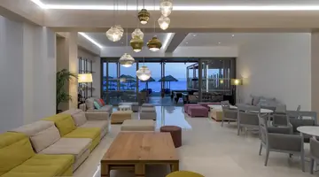 Avra Beach Resort Hotel & Bungalows