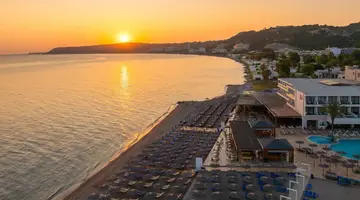 Avra Beach Resort Hotel & Bungalows