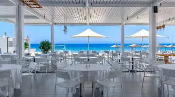 Avra Beach Resort Hotel & Bungalows