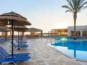 Avra Beach Resort Hotel & Bungalows