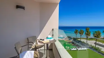 Avra Beach Resort Hotel & Bungalows