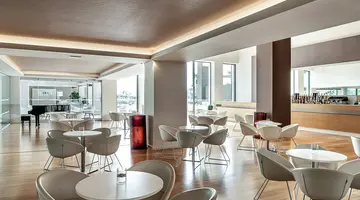 Avra Imperial Hotel