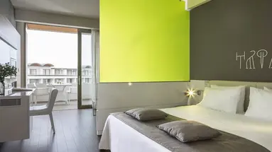AVRA IMPERIAL HOTEL