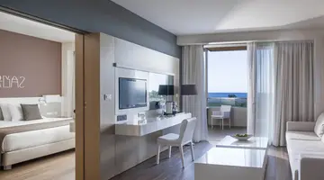 AVRA IMPERIAL HOTEL