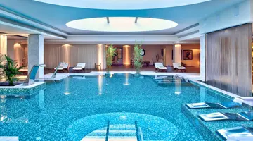 Avra Imperial Hotel