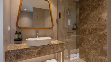 AVRA IMPERIAL HOTEL