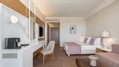 AVRA IMPERIAL HOTEL