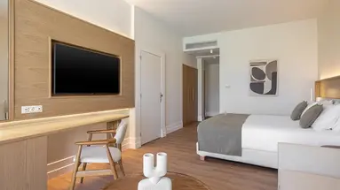 AVRA IMPERIAL HOTEL