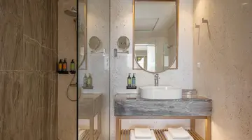 AVRA IMPERIAL HOTEL
