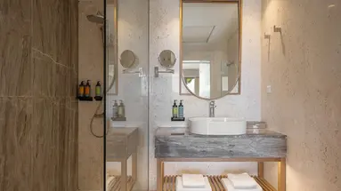 AVRA IMPERIAL HOTEL