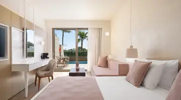 AVRA IMPERIAL HOTEL