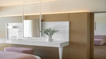 AVRA IMPERIAL HOTEL
