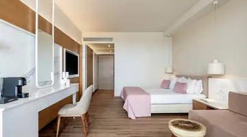 Avra Imperial Hotel