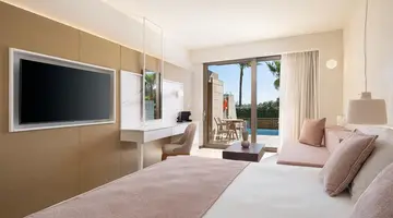 AVRA IMPERIAL HOTEL