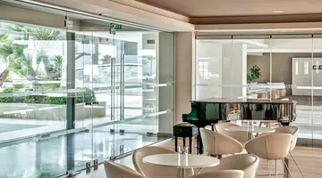 Avra Imperial Hotel