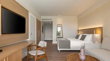 AVRA IMPERIAL HOTEL