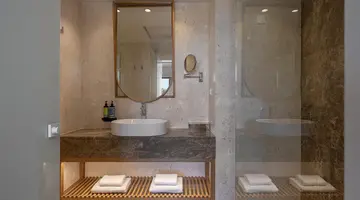 AVRA IMPERIAL HOTEL