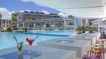 AVRA IMPERIAL HOTEL