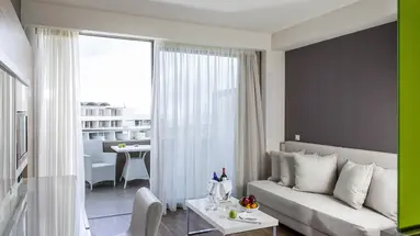 AVRA IMPERIAL HOTEL