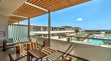 Avra Imperial Hotel