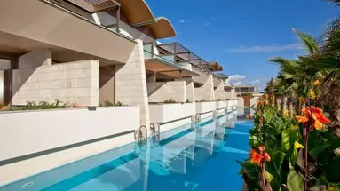 Avra Imperial