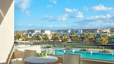 Avra Imperial