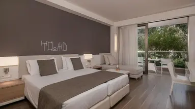 Avra Imperial