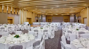 AVRA IMPERIAL