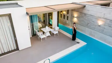 Avra Imperial