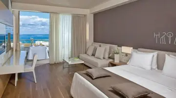 Avra Imperial