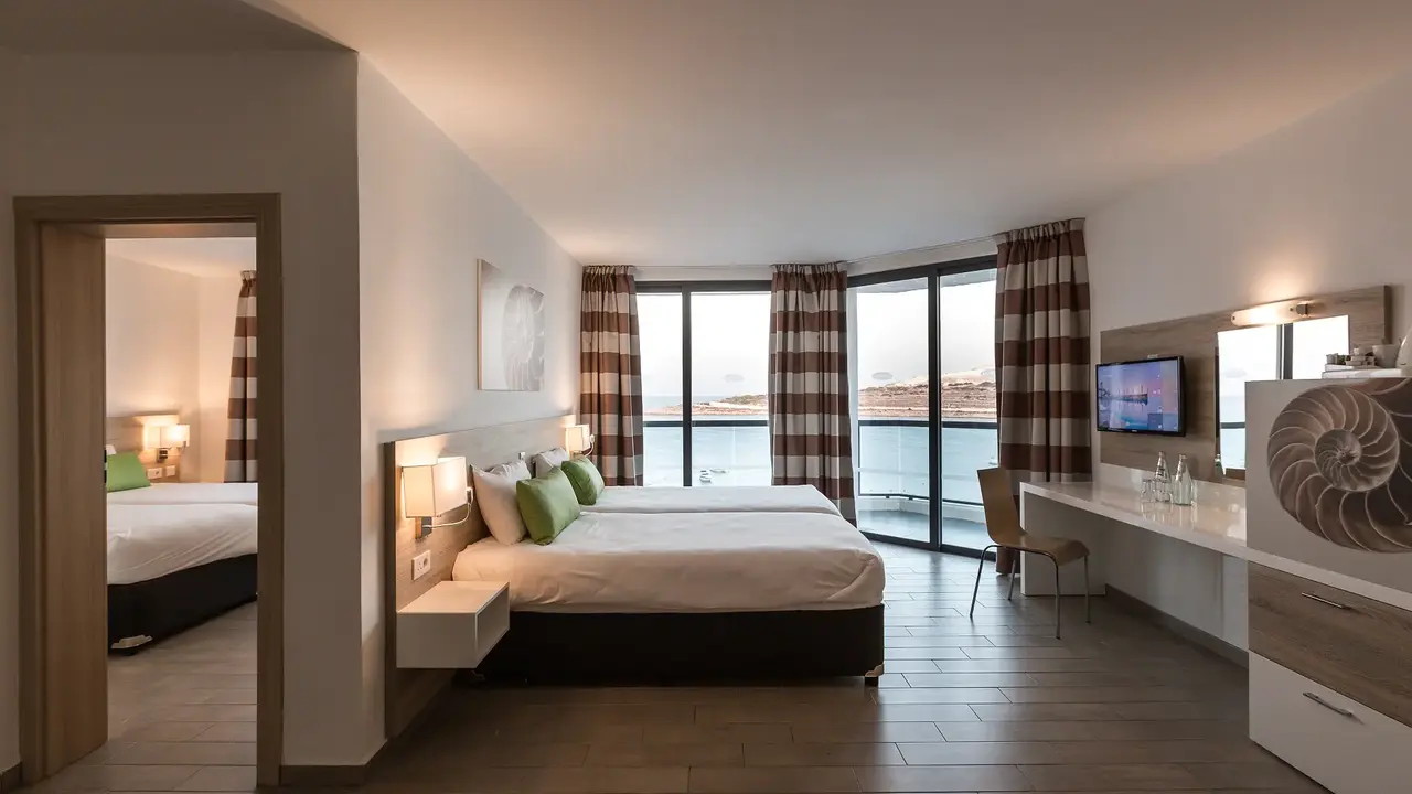 Ax Odycy HOTEL