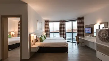 Ax Odycy HOTEL
