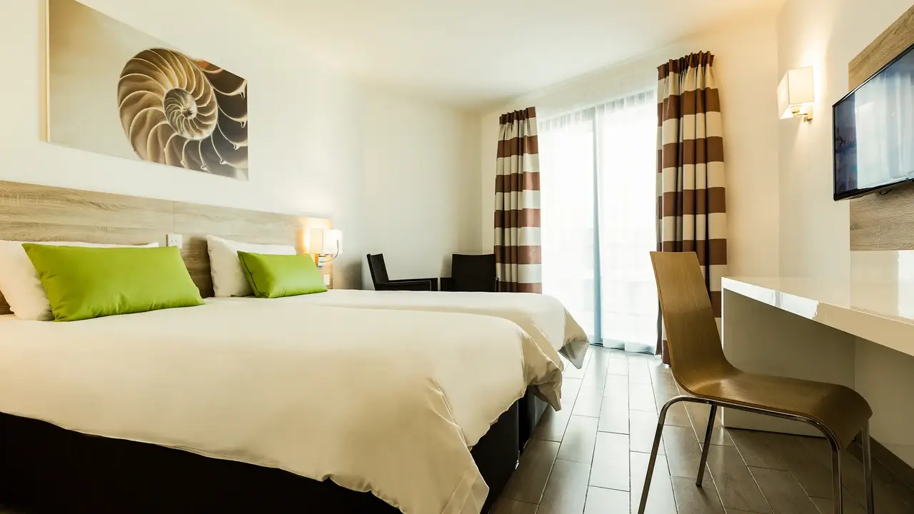 Ax Odycy HOTEL
