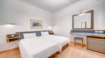 AX Sunny Coast Resort &amp Spa