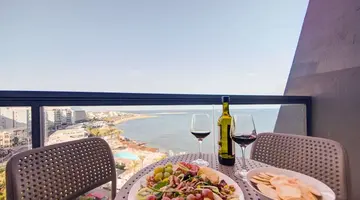 AX Sunny Coast Resort & Spa