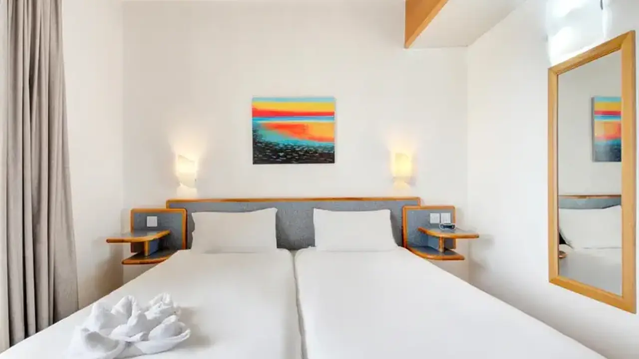 AX Sunny Coast Resort & Spa