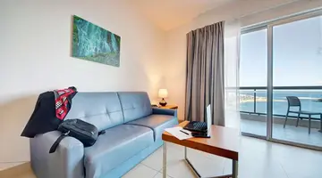 AX Sunny Coast Resort & Spa