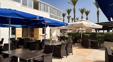 AX Sunny Coast Resort & Spa