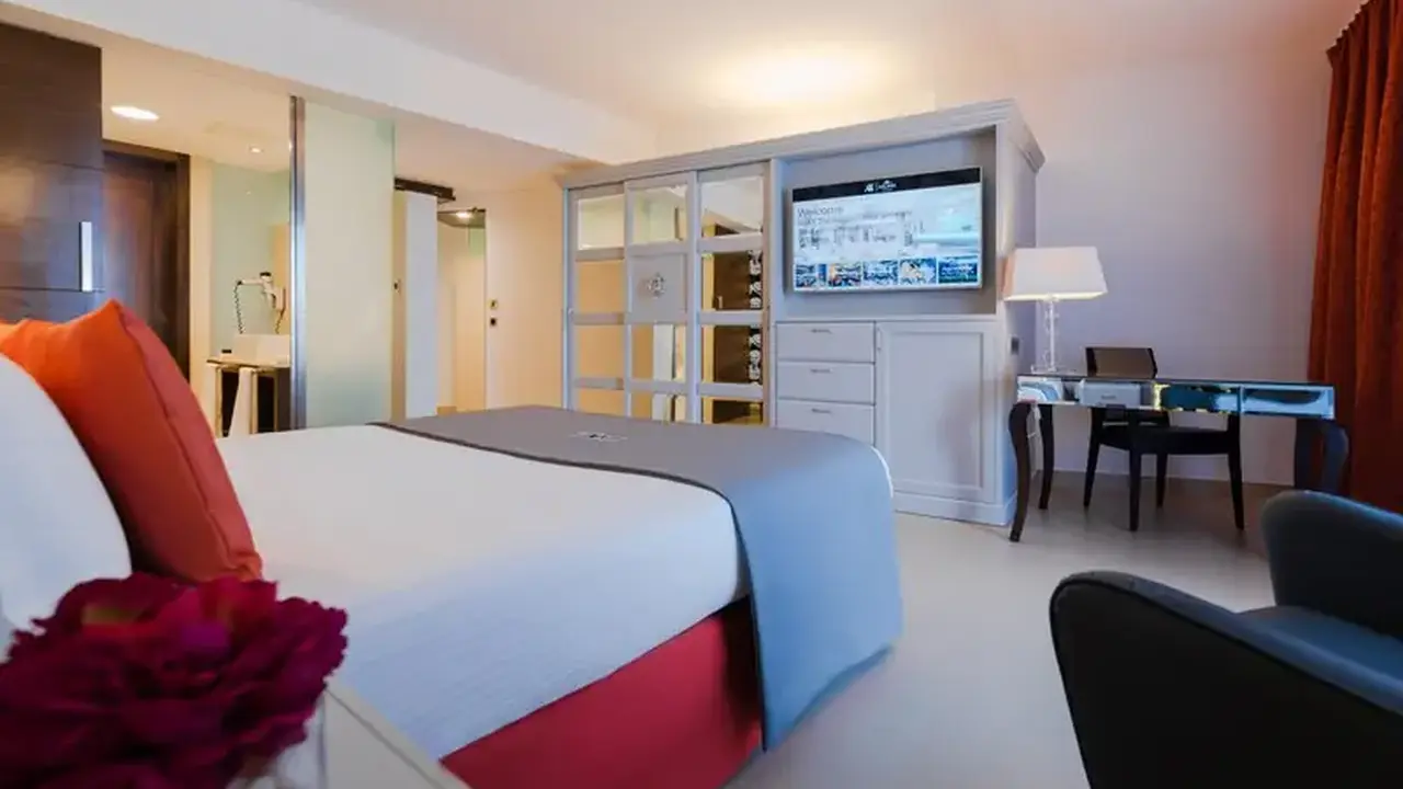 AX The Palace (Sliema)